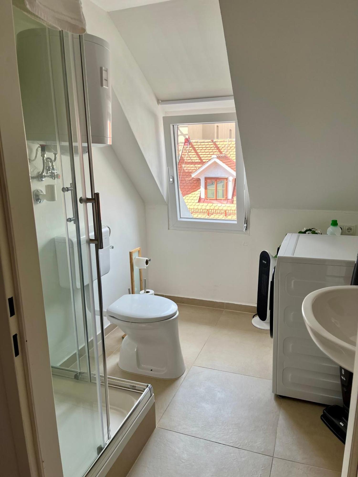 Flores City Center Studio - Easy Self-Check-In Štýrský Hradec Exteriér fotografie